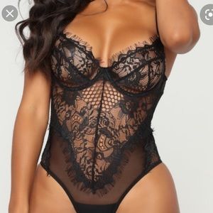 Fashion Nova Lace Bodysuit